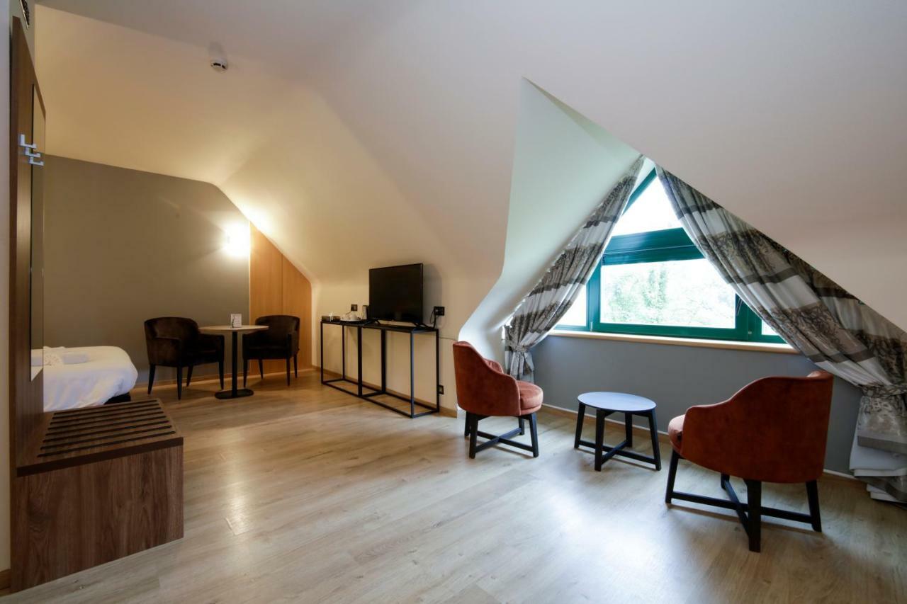 Hotel Les Jardins De La Molignee Dinant Kültér fotó